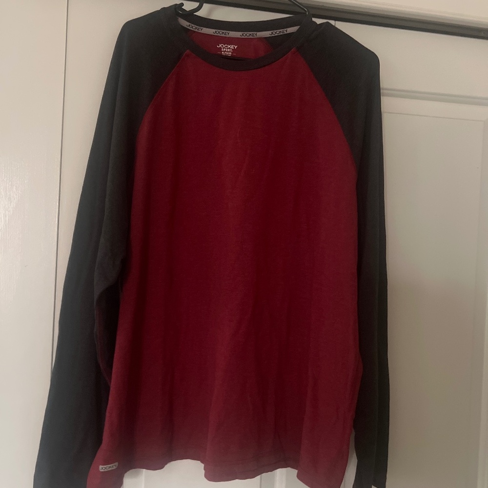 Men’s XL Jockey Long Sleeve Shirt